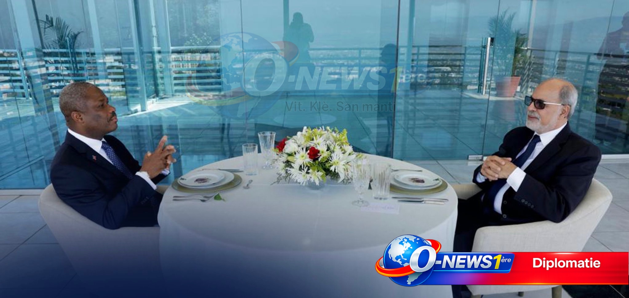 Diplomatie : pendant que des milliers d’Haïtiens subissent expulsions et violences chez lui, l’ambassadeur dominicain savoure un « petit déjeuner » officiel à Port-au-Prince